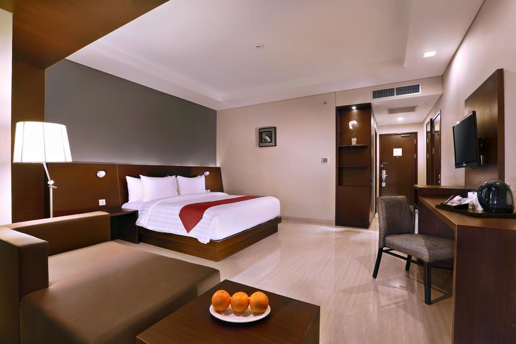 Amaris Hotel Bekasi Barat Zewnętrze zdjęcie