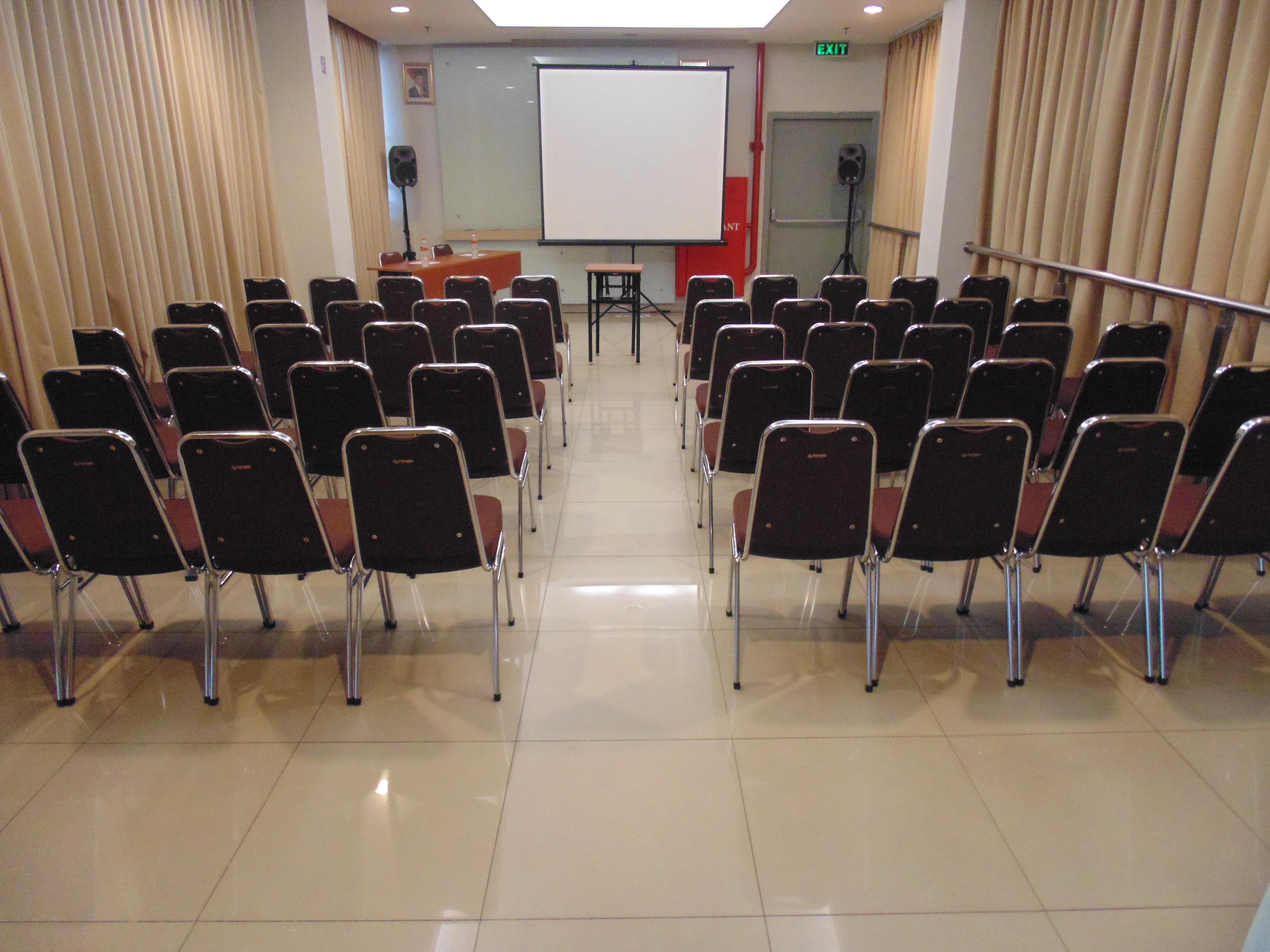 Amaris Hotel Bekasi Barat Zewnętrze zdjęcie